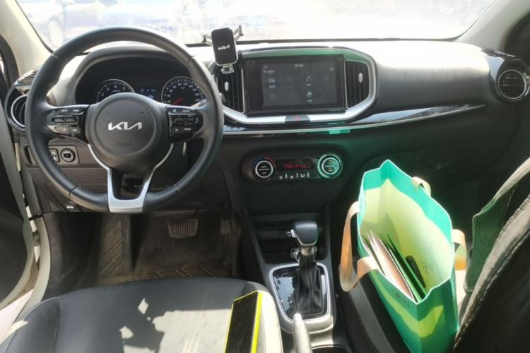 Used Kia kx1 Stonic 2021 1.4L CVT Sunroof Model Interior 2