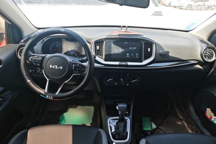 Used Kia kx1 Stonic 2021 1.4L CVT Fun Edition Interior 2