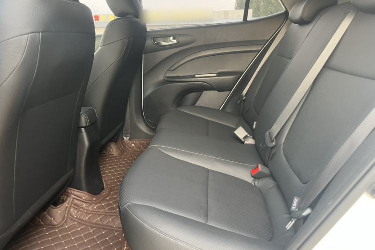 Used Kia kx1 Stonic 2021 1.4L CVT Fun Edition Interior 2