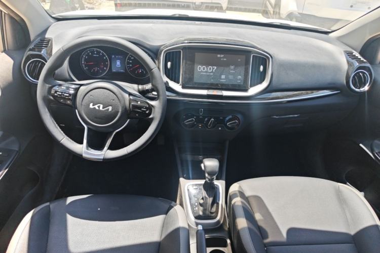 Used Kia kx1 Stonic 2021 1.4L CVT Fun Edition Interior 2