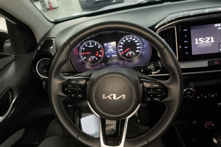 Used Kia kx1 Stonic 2021 1.4L CVT Sunroof Model Interior 2