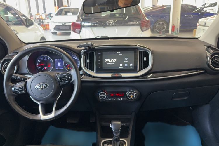 Used Kia kx1 Stonic 2021 1.4L CVT Fun & Sunroof Model Interior 3