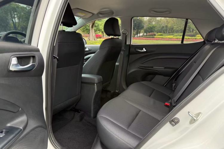 Used Kia kx1 Stonic 2021 1.4L Automatic Fun Edition Interior 3