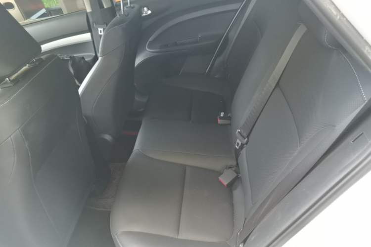 Used Kia kx1 Stonic 2021 1.4L CVT Fun Edition Interior 4