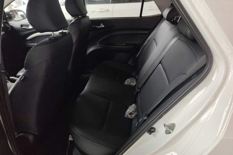 Used Kia kx1 Stonic 2021 1.4L CVT Sunroof Model Interior 4