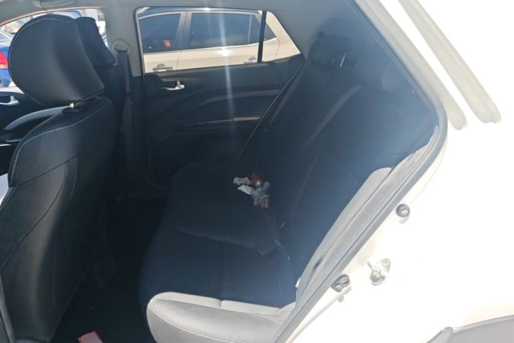 Used Kia kx1 Stonic 2021 1.4L CVT Fun Edition Interior 4