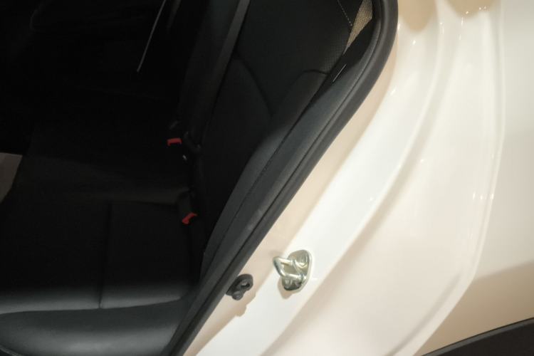 Used Kia kx1 Stonic 2021 1.4L CVT Sunroof Model Interior 4
