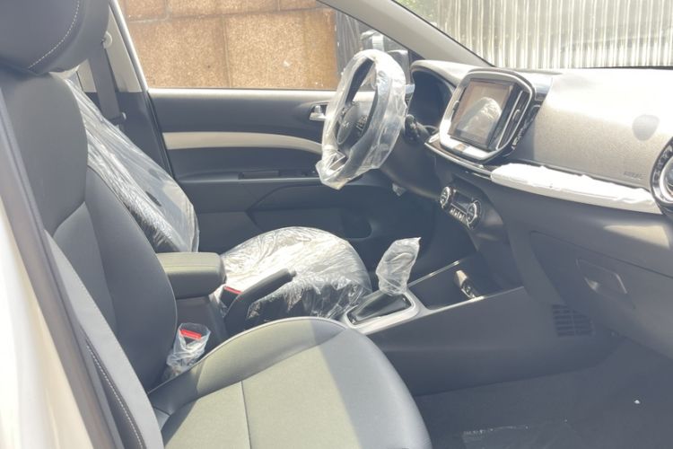 Used Kia kx1 Stonic 2021 1.4L CVT Sunroof Model Interior 6