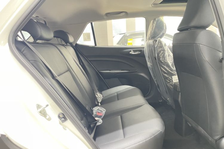 Used Kia kx1 Stonic 2021 1.4L CVT Sunroof Model Interior 6