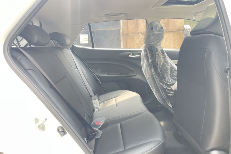 Used Kia kx1 Stonic 2021 1.4L CVT Sunroof Model Interior 7