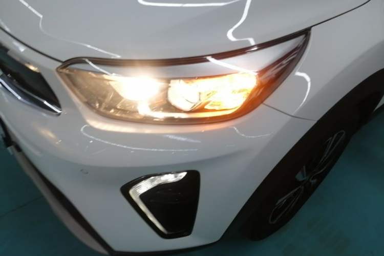 Used Kia kx1 Stonic 2021 1.4L CVT Fun & Sunroof Model Left Front Headlight