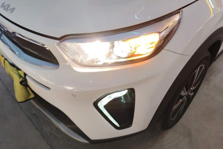 Used Kia kx1 Stonic 2021 1.4L CVT Sunroof Model Left Front Headlight