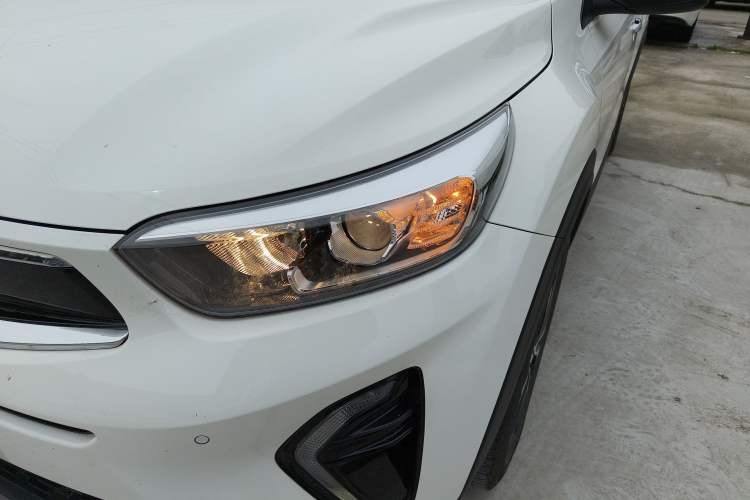 Used Kia kx1 Stonic 2021 1.4L CVT Sunroof Model Left Front Headlight