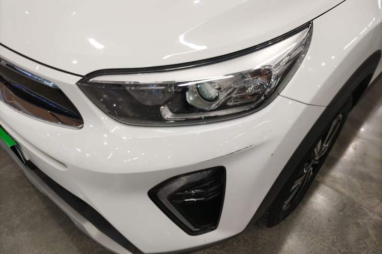 Used Kia kx1 Stonic 2021 1.4L Automatic Fun & Sport Edition Left Front Headlight