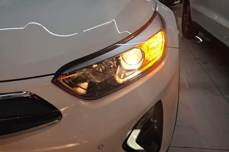 Used Kia kx1 Stonic 2021 1.4L CVT Sunroof Model Left Front Headlight