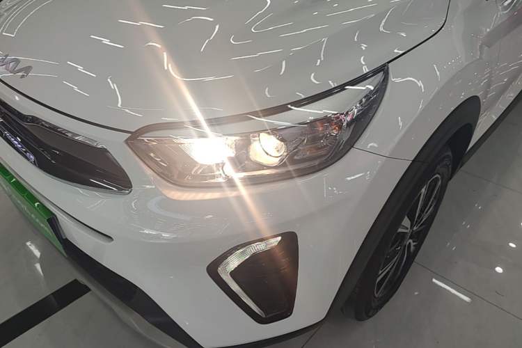 Used Kia kx1 Stonic 2021 1.4L CVT Fun Edition Left Front Headlight