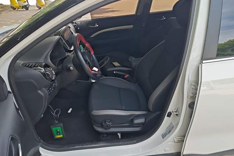 Used Kia kx1 Stonic 2021 1.4L CVT Sunroof Model Left Front Seat