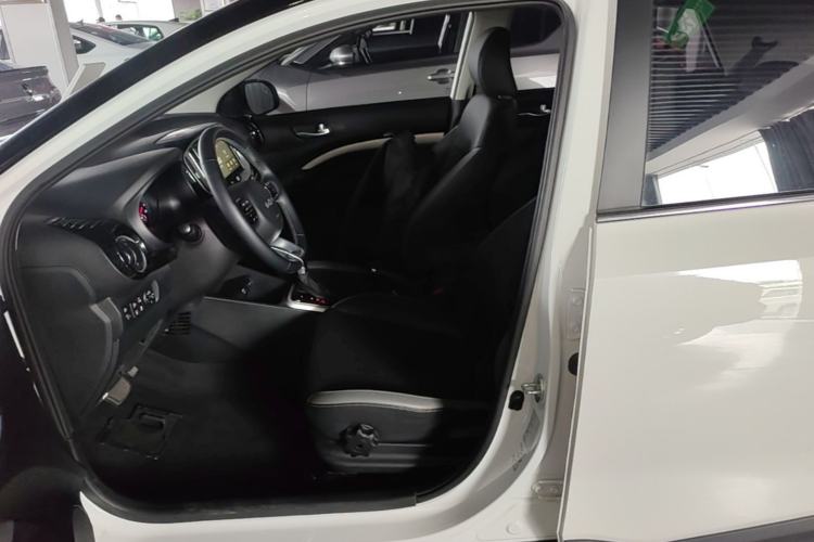 Used Kia kx1 Stonic 2021 1.4L CVT Sunroof Model Left Front Seat