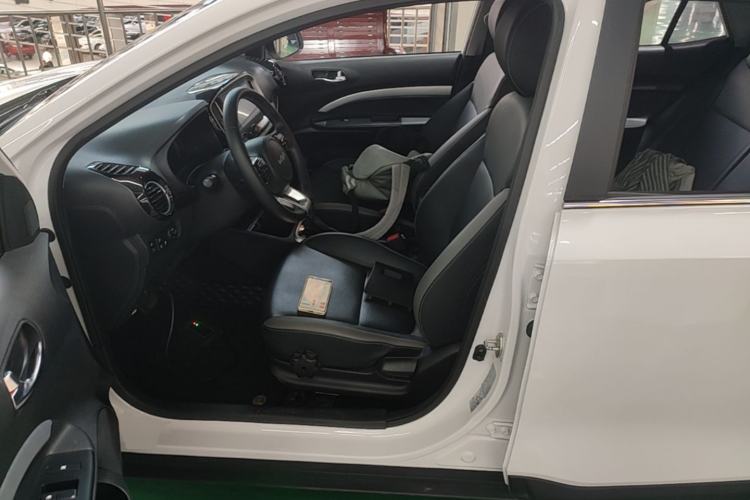 Used Kia kx1 Stonic 2021 1.4L CVT Fun Edition Left Front Seat