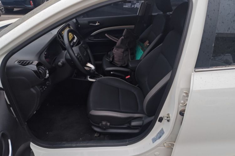 Used Kia kx1 Stonic 2021 1.4L CVT Fun Edition Left Front Seat