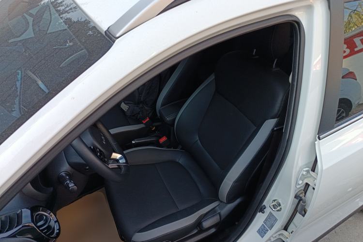 Used Kia kx1 Stonic 2021 1.4L CVT Fun Edition Left Front Seat