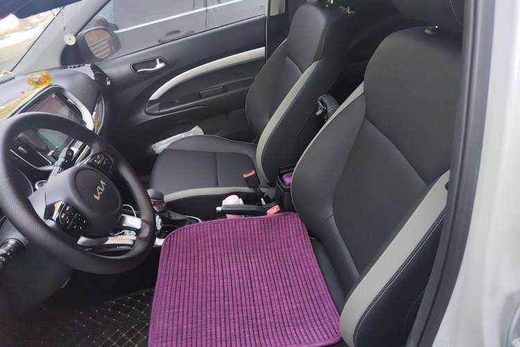 Used Kia kx1 Stonic 2021 1.4L CVT Fun & Sunroof Model Left Front Seat