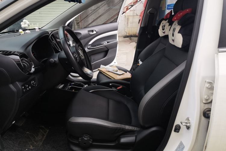 Used Kia kx1 Stonic 2021 1.4L Automatic Fun & Sport Edition Left Front Seat