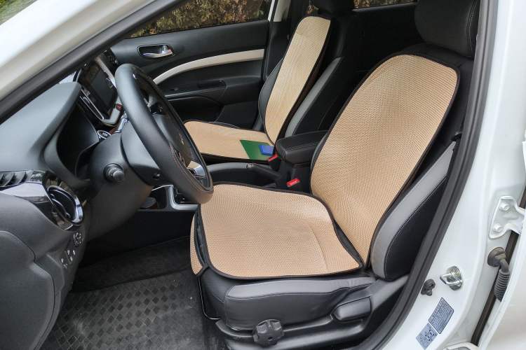Used Kia kx1 Stonic 2021 1.4L Automatic Fun Edition Left Front Seat