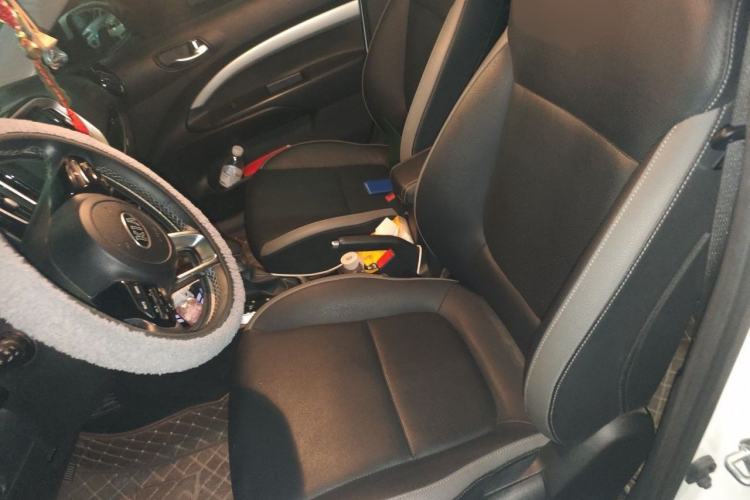 Used Kia kx1 Stonic 2021 1.4L CVT Fun Edition Left Front Seat
