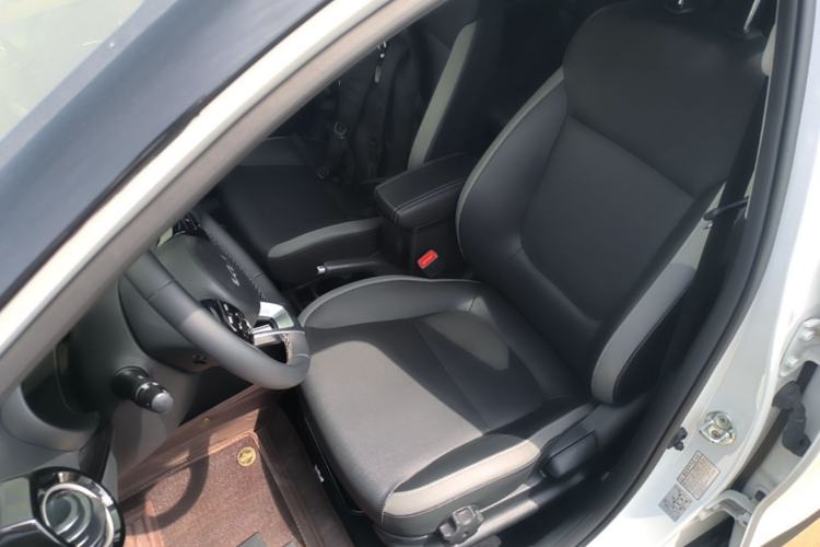 Used Kia kx1 Stonic 2021 1.4L CVT Fun Edition Left Front Seat
