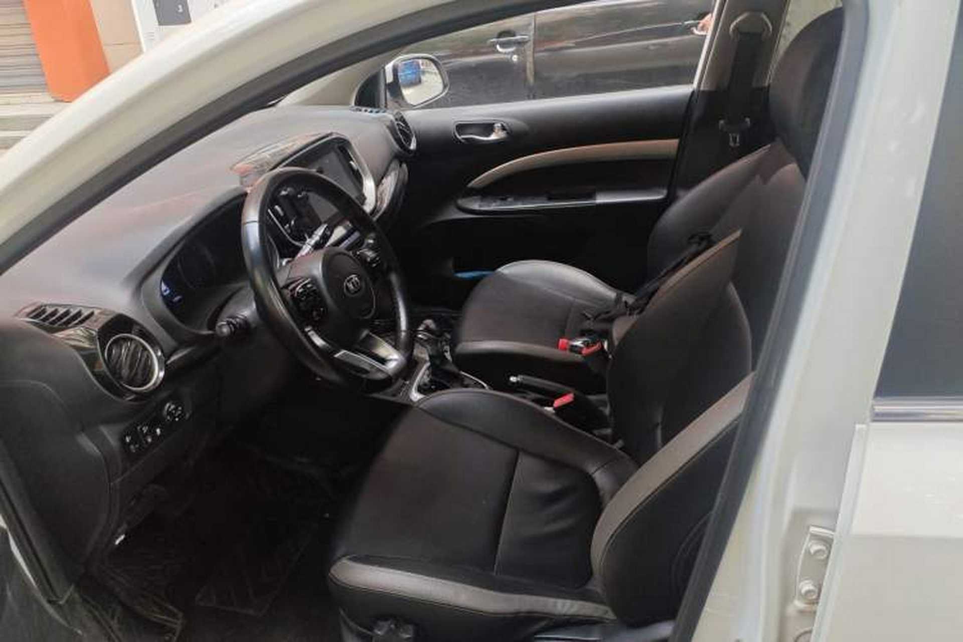 Used Kia kx1 Stonic 2021 1.4L CVT Fun Edition Left Front Seat