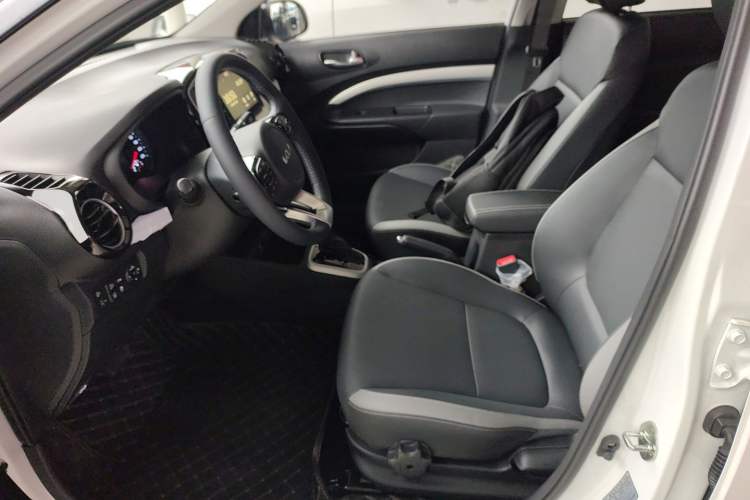 Used Kia kx1 Stonic 2021 1.4L CVT Sunroof Model Left Front Seat