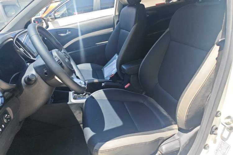 Used Kia kx1 Stonic 2021 1.4L CVT Fun Edition Left Front Seat
