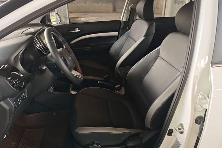 Used Kia kx1 Stonic 2021 1.4L CVT Sunroof Model Left Front Seat