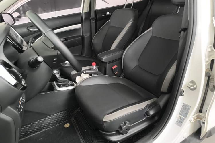 Used Kia kx1 Stonic 2021 1.4L CVT Sunroof Model Left Front Seat