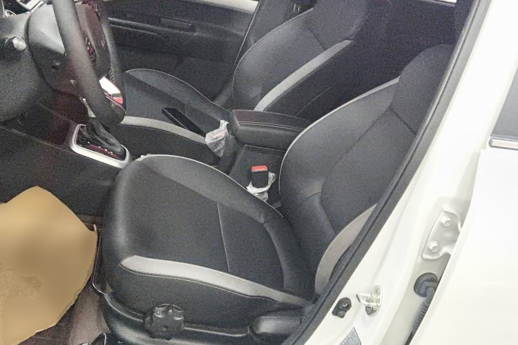 Used Kia kx1 Stonic 2021 1.4L CVT Fun Edition Left Front Seat