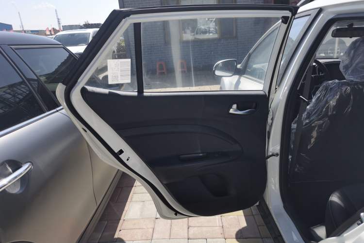 Used Kia kx1 Stonic 2021 1.4L CVT Fun Edition Left Rear Door Interior