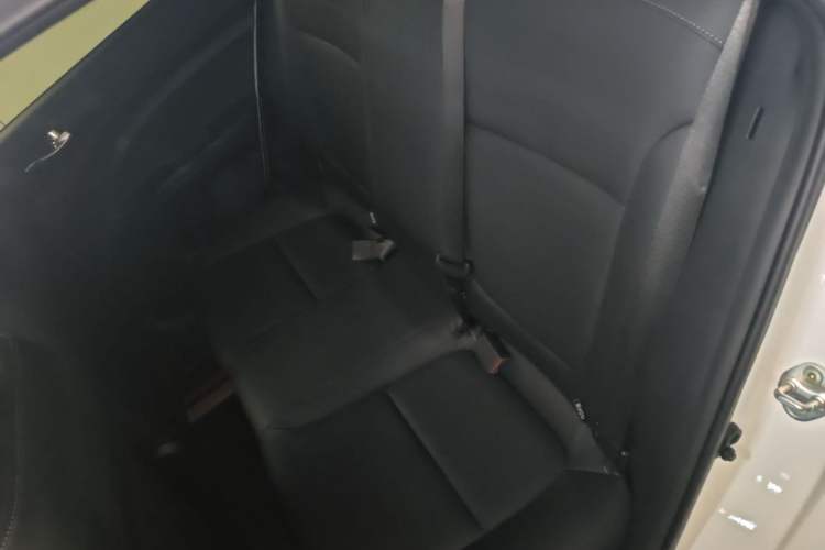 Used Kia kx1 Stonic 2021 1.4L CVT Sunroof Model Left Rear Seat