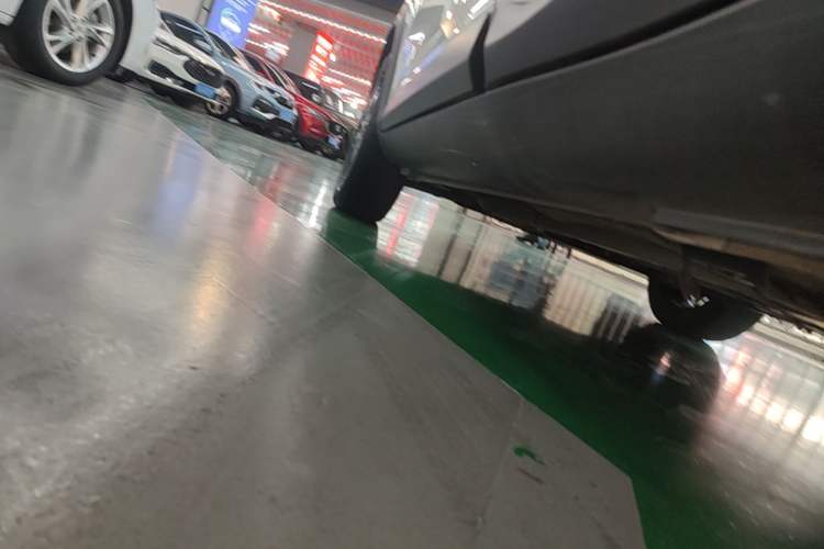 Used Kia kx1 Stonic 2021 1.4L CVT Fun Edition Left Side Sill