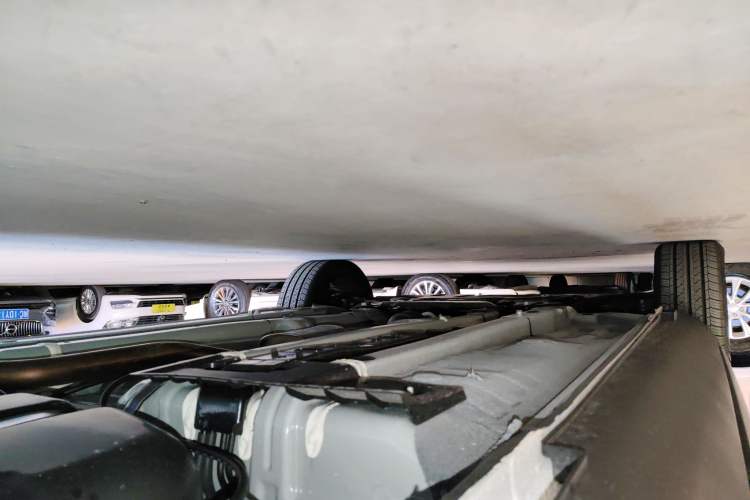 Used Kia kx1 Stonic 2021 1.4L CVT Sunroof Model Left Side Sill