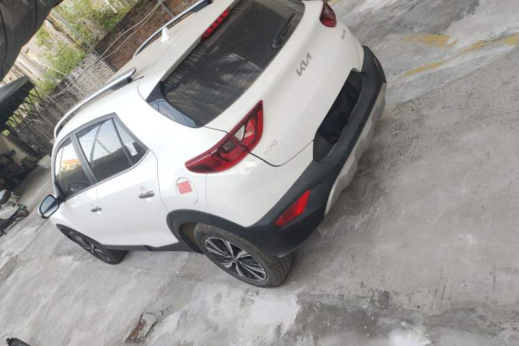 Used Kia kx1 Stonic 2021 1.4L CVT Fun Edition Left Side