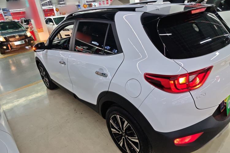 Used Kia kx1 Stonic 2021 1.4L CVT Sunroof Model Left Side