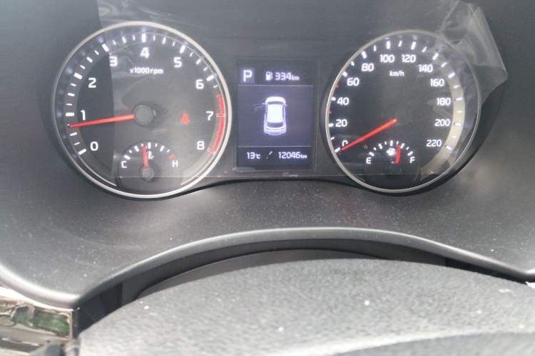 Used Kia kx1 Stonic 2021 1.4L CVT Fun & Sunroof Model Odometer Close Up