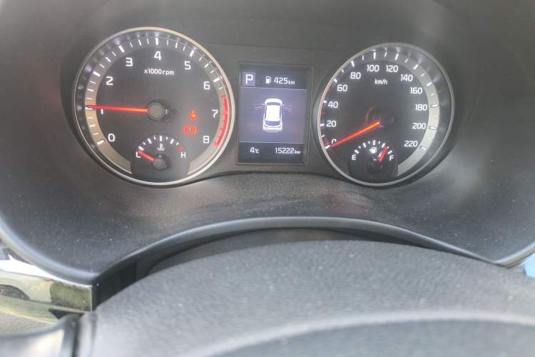 Used Kia kx1 Stonic 2021 1.4L CVT Fun & Sunroof Model Odometer Close Up