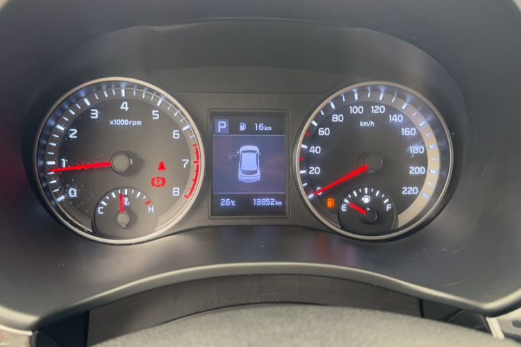Used Kia kx1 Stonic 2021 1.4L CVT Sunroof Model Odometer Close Up