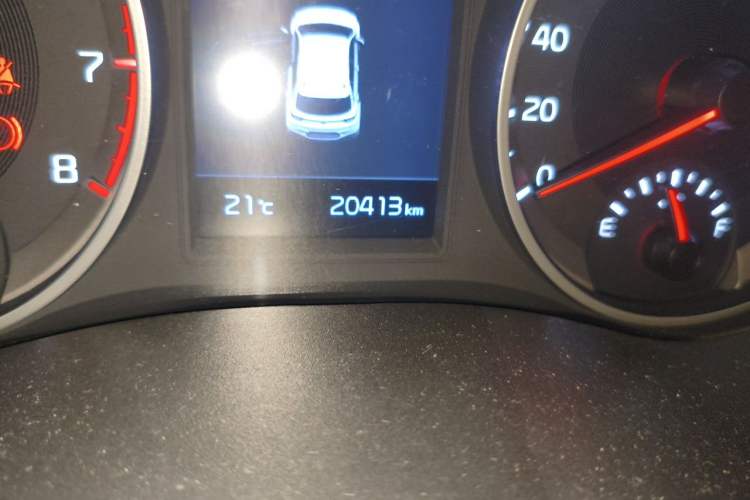 Used Kia kx1 Stonic 2021 1.4L Automatic Fun & Sport Edition Odometer Close Up