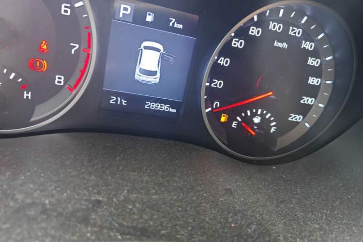 Used Kia kx1 Stonic 2021 1.4L Automatic Fun & Sport Edition Odometer Close Up