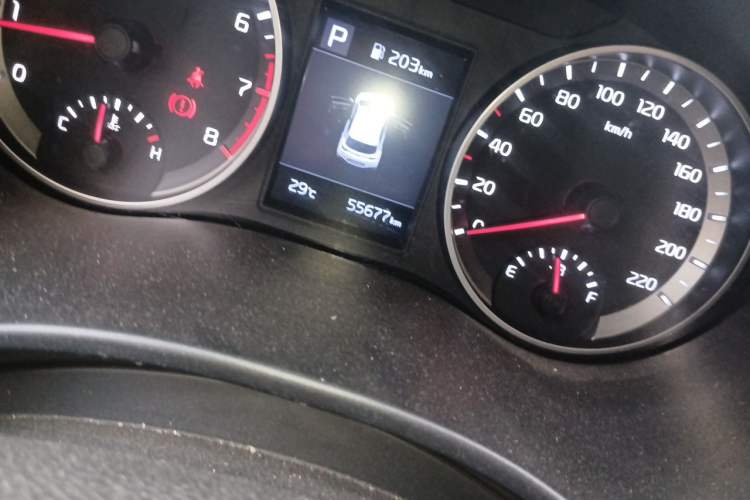 Used Kia kx1 Stonic 2021 1.4L CVT Sunroof Model Odometer Close Up