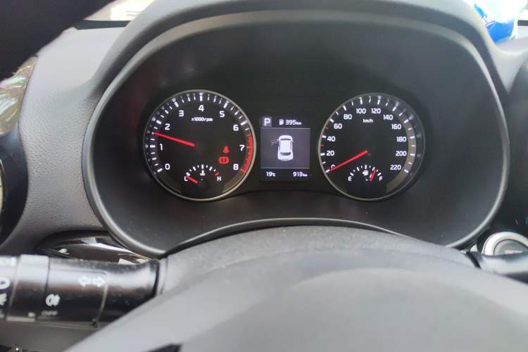 Used Kia kx1 Stonic 2021 1.4L CVT Fun & Sunroof Model Odometer Close Up