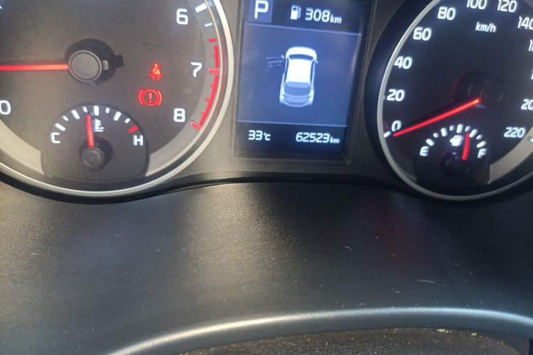 Used Kia kx1 Stonic 2021 1.4L CVT Fun Edition Odometer Close Up